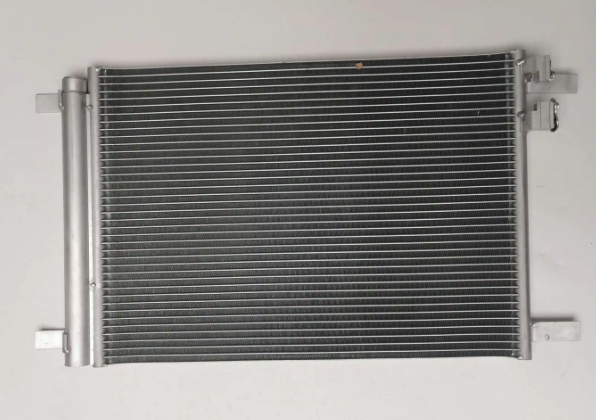 �����յ����������洦��ǰ��ĽӴ��ǽǶȶԱ���Ӧ���о�